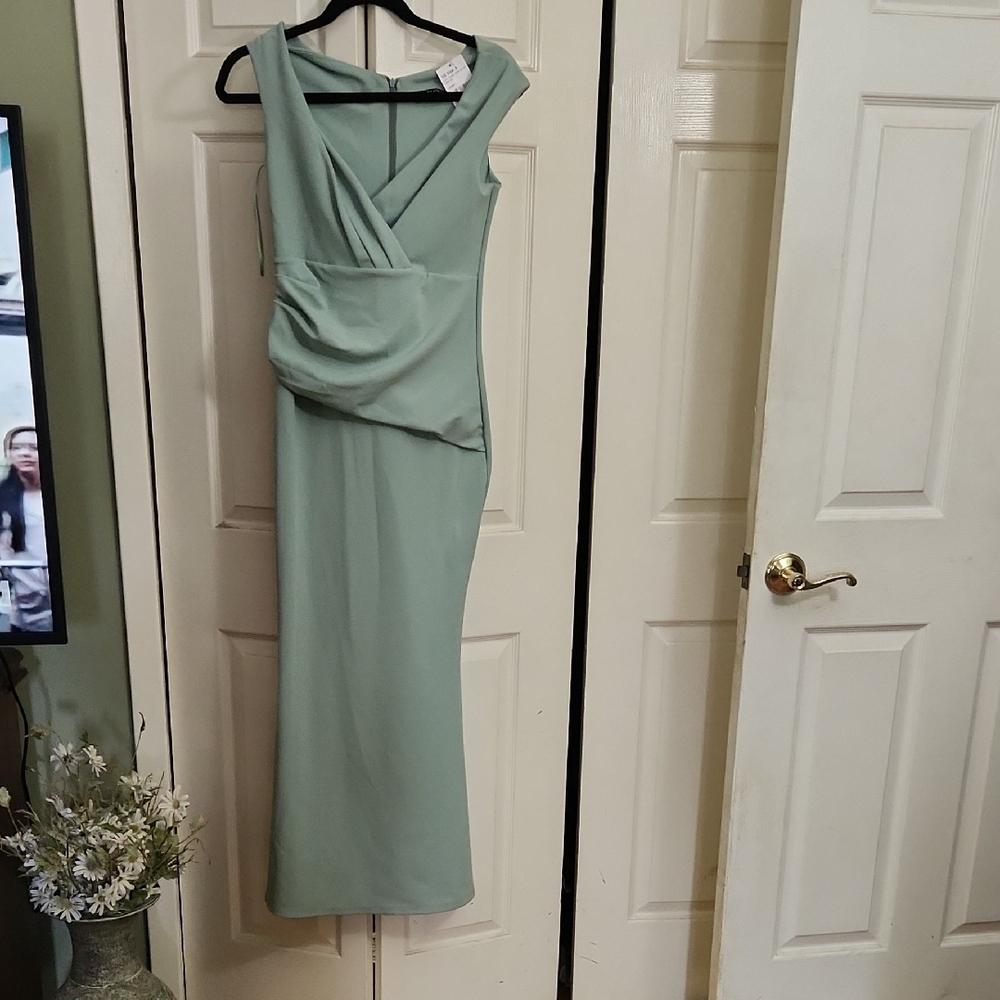 Chic Sleeveless Mint Maxi Dress